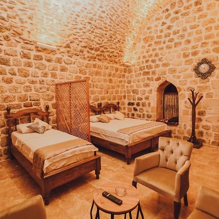 Hanedan Konagi Butik Otel Deluxe King Triple Room Anka Mardin Exterior foto
